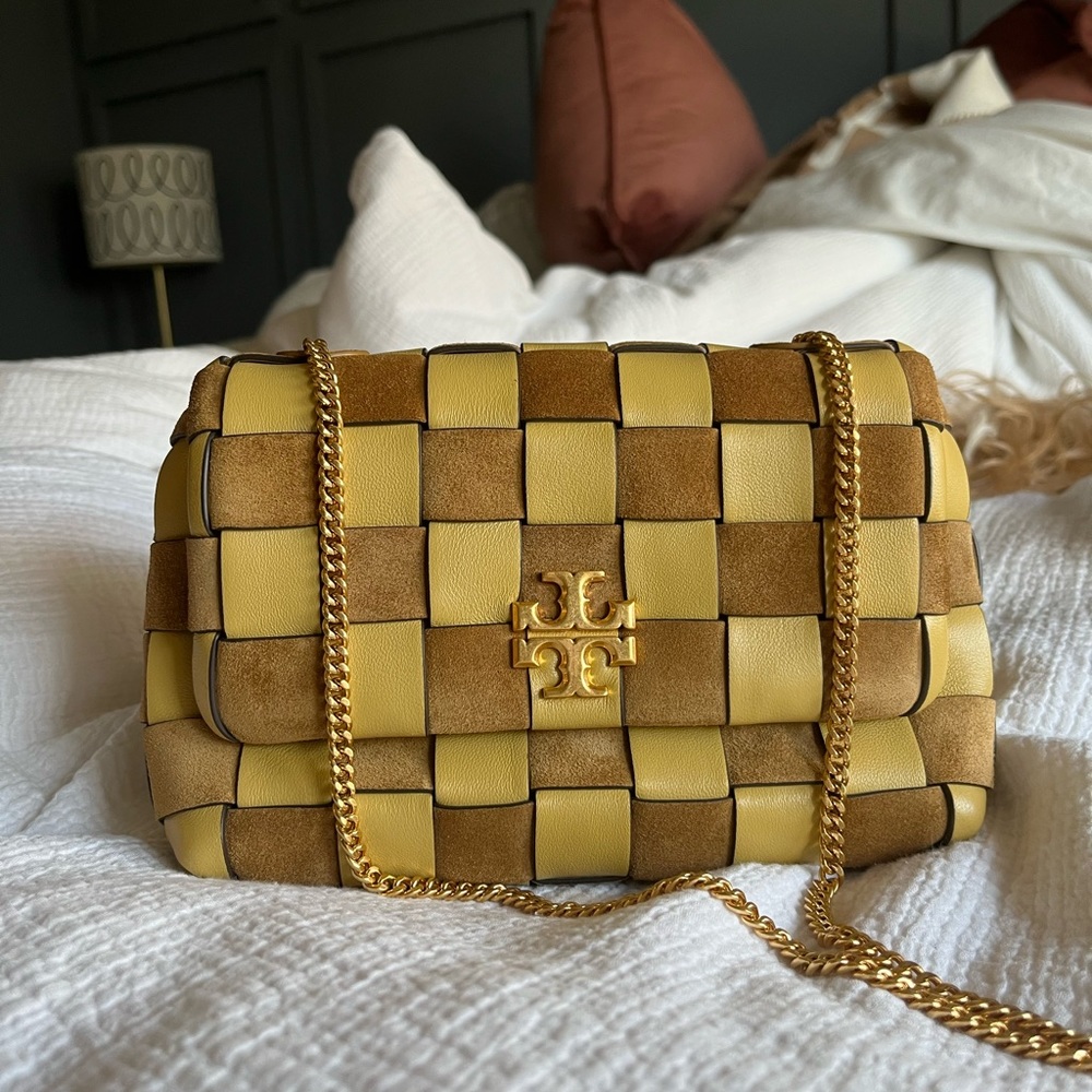 COPY - Tory Burch crossbody with dust bag. Worn twice.